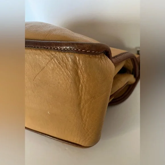 VINTAGE Roots Two-Tone Tribe Leather Crossbody Bag - Picture 11 of 16